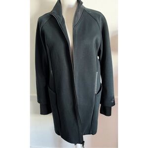 Nike • Sportwear Black Longer Length Water Repellant Tech Fleece Jacket